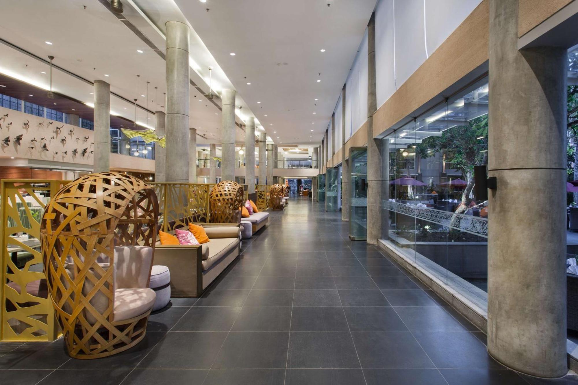 קוטה לומבוק Hilton Garden Inn Bali Ngurah Rai Airport מראה חיצוני תמונה